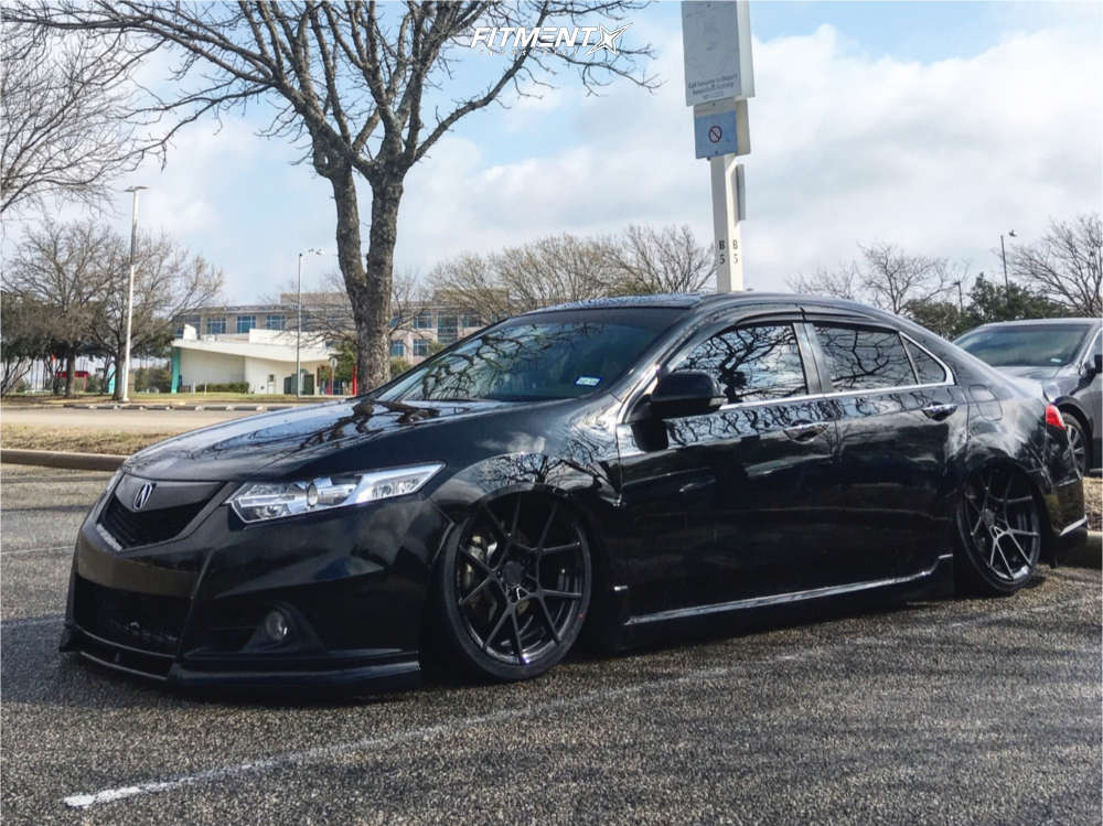 2009 Acura TSX 4dr Sedan w/Technology Package (2.4L 4cyl 5A) with 19x8.5  Rotiform Kps and Nankang 235x35 on Air Suspension | 640568 | Fitment  Industries
