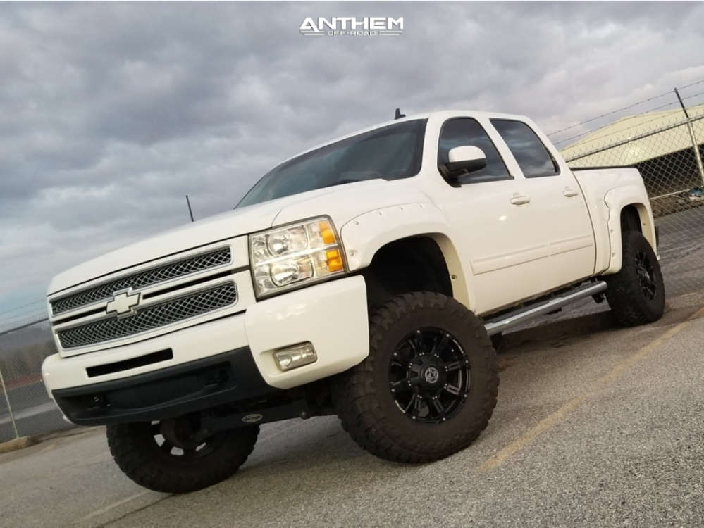 2013 Chevrolet Silverado 1500 Wheel Offset Slightly Aggressive Suspension  Lift 6" | 607129 | Anthem Off-Road