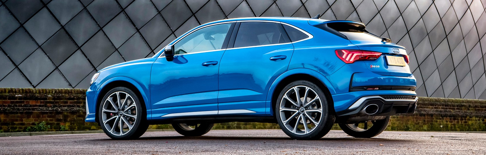 See the New Audi Q3 in Upper Saddle River, NJ | Features Review
