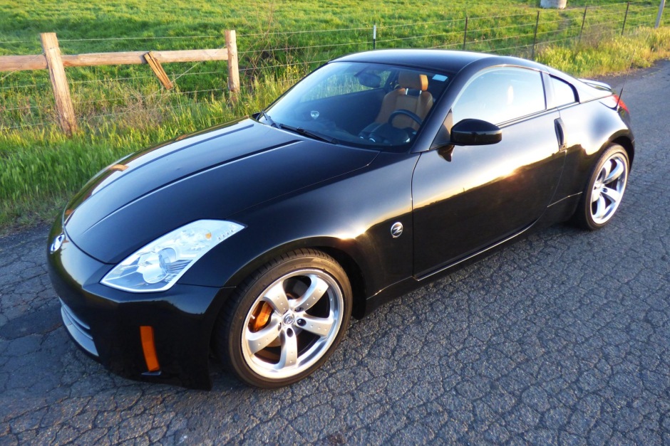 37k-Mile 2006 Nissan 350Z Grand Touring Coupe 6-Speed for sale on BaT  Auctions - sold for $18,000 on May 6, 2022 (Lot #72,500) | Bring a Trailer