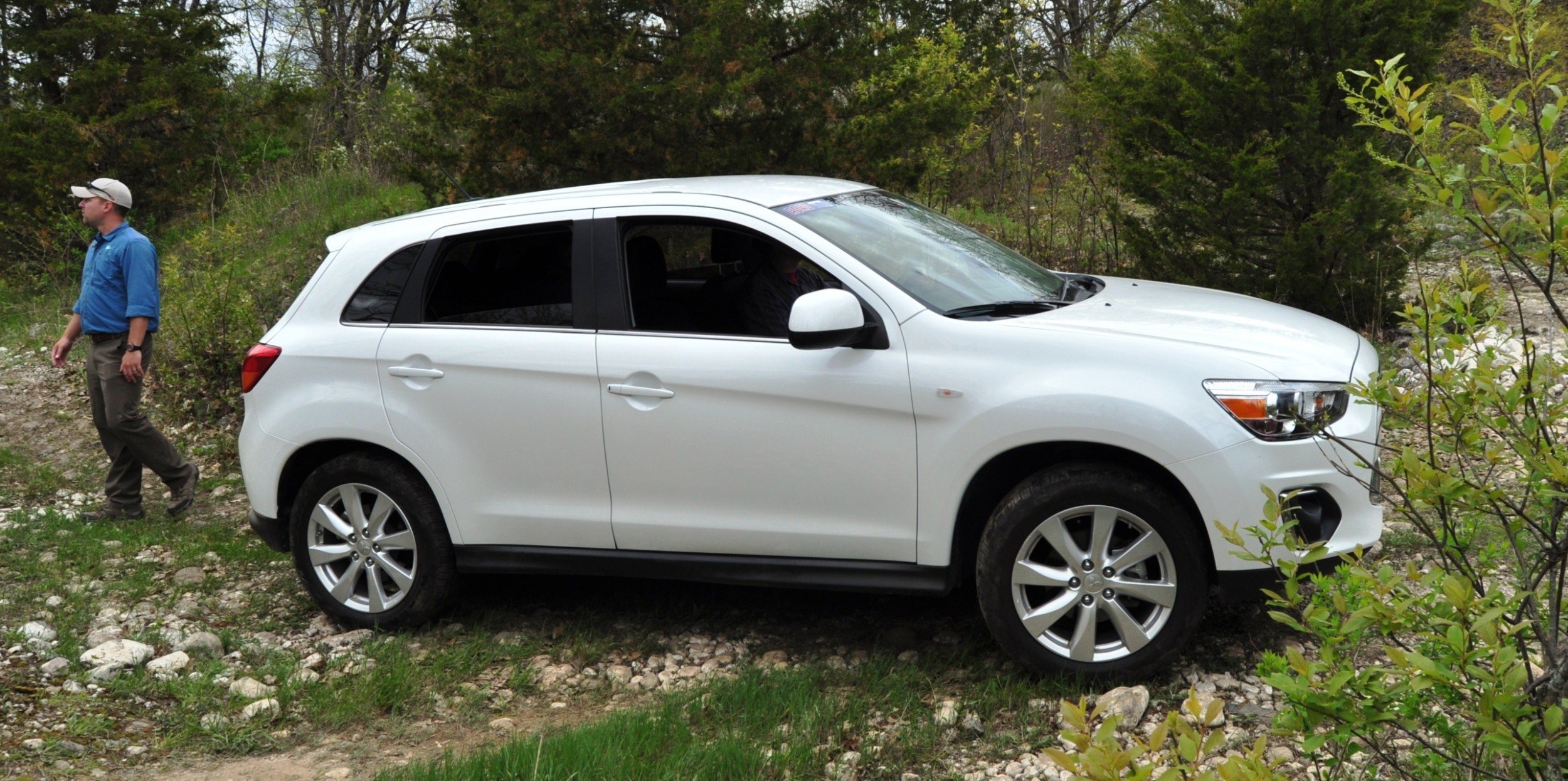 2014 Mitsubishi Outlander Sport Offroading 4