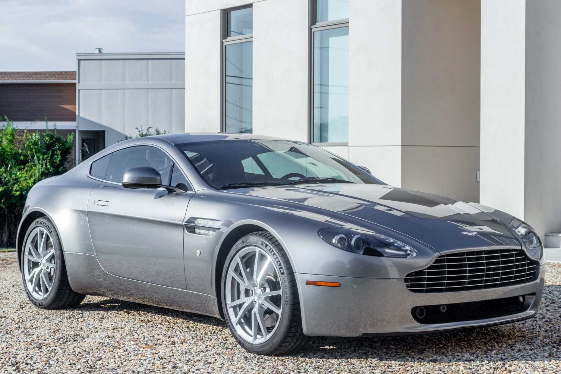 17k-Mile 2010 Aston Martin V8 Vantage for sale on BaT Auctions - sold for  $47,374 on September 23, 2021 (Lot #55,811) | Bring a Trailer