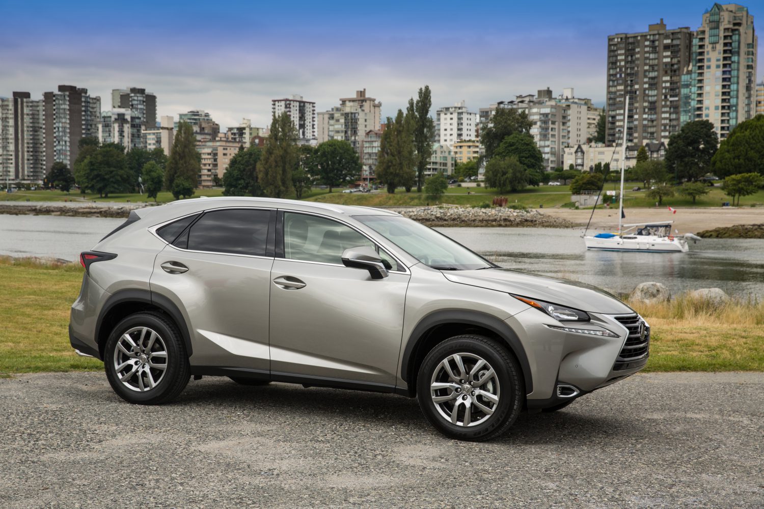 2015 - 2017 Lexus NX 200t 003 - Lexus USA Newsroom