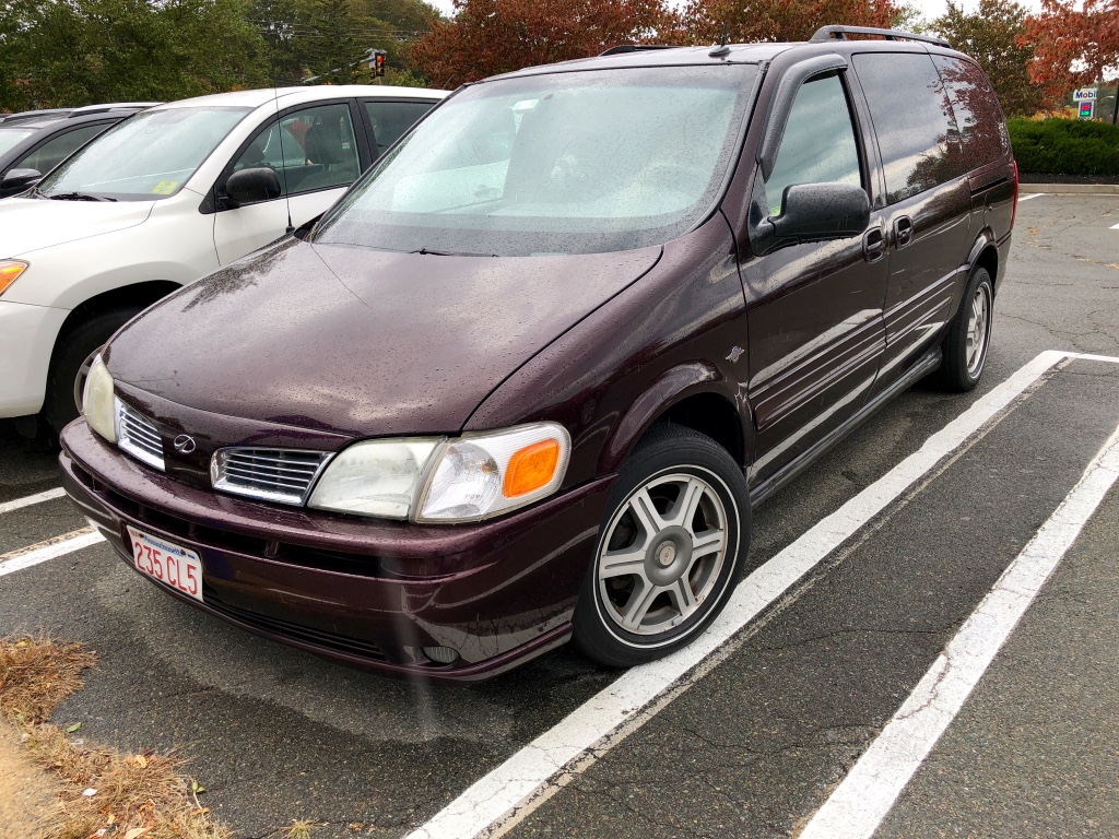 CC Capsule: 2004 Oldsmobile Silhouette Final 500 – The Rarest Of Minivans?  | Curbside Classic