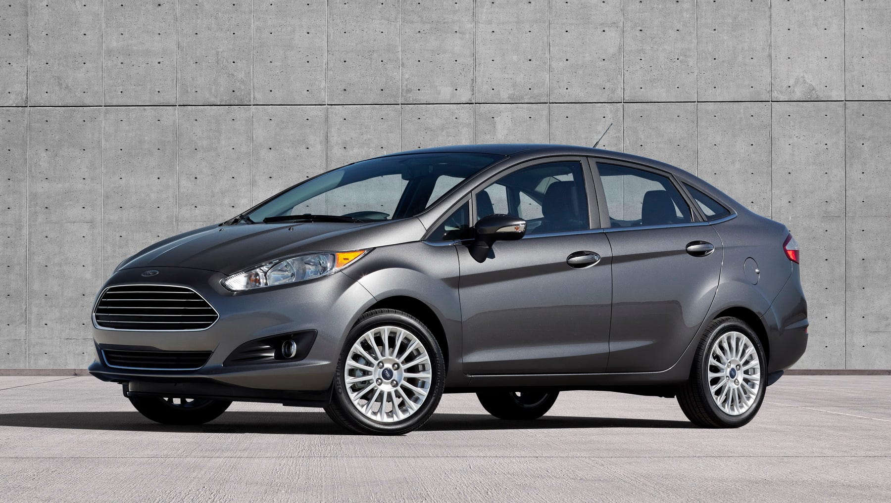2015 Ford Fiesta lots of fun in small package