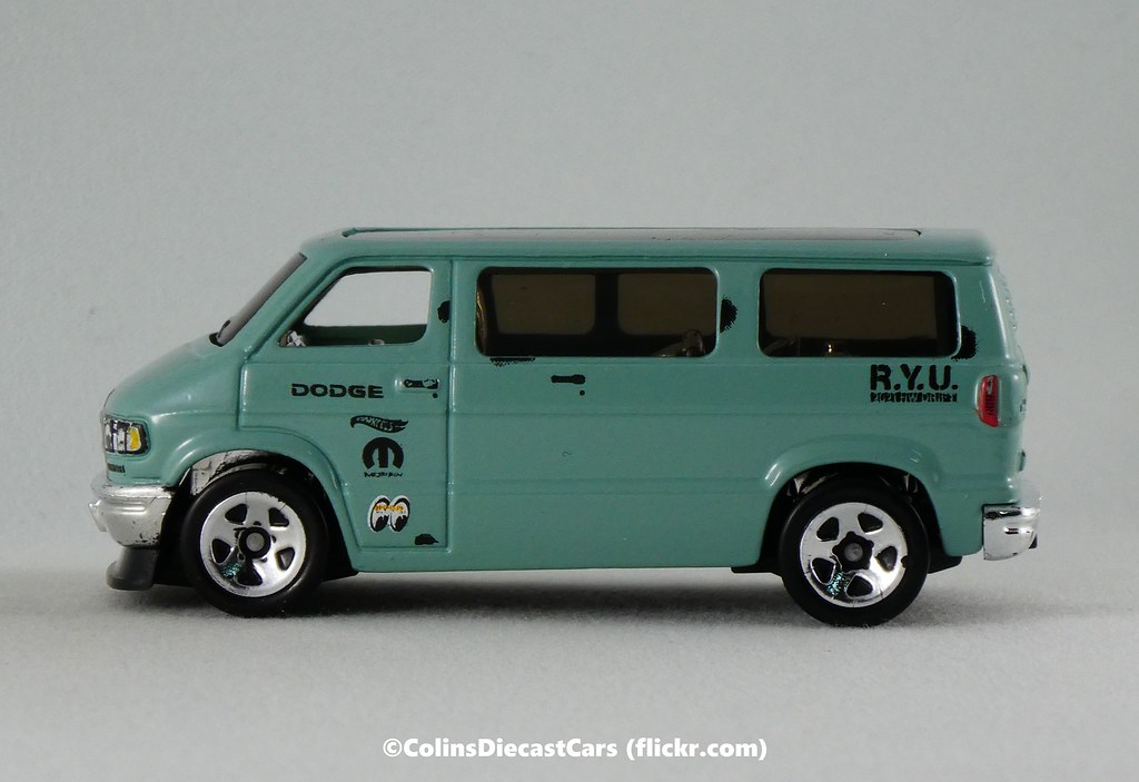 Hot Wheels - Dodge Ram Van B-Series | Brand: Hot Wheels Seri… | Flickr