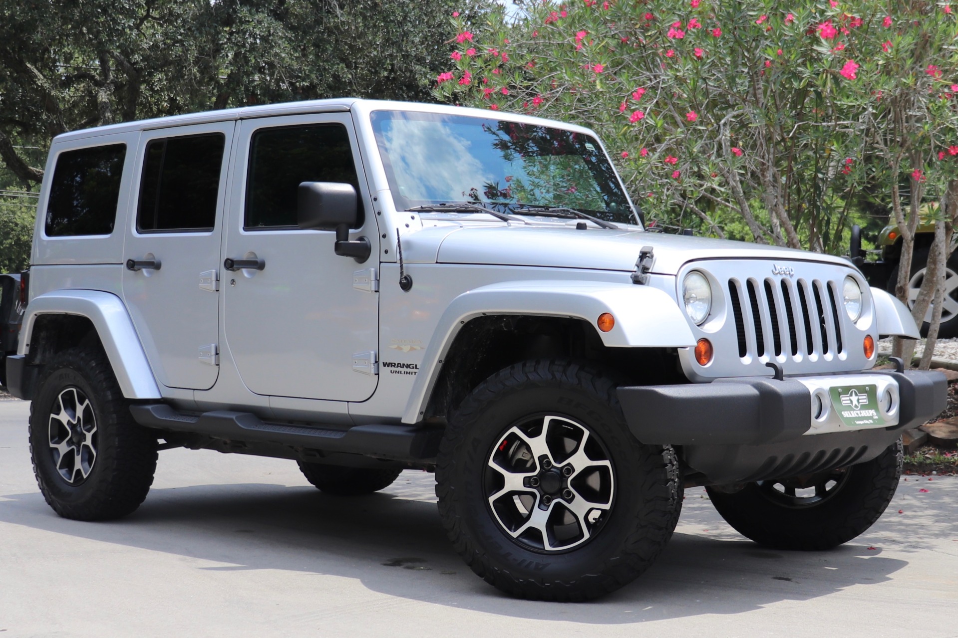 Used 2012 Jeep Wrangler Unlimited Sahara For Sale ($25,995) | Select Jeeps  Inc. Stock #253926