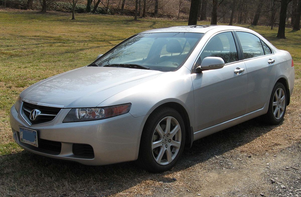 File:2004-2005 Acura TSX.jpg - Wikimedia Commons