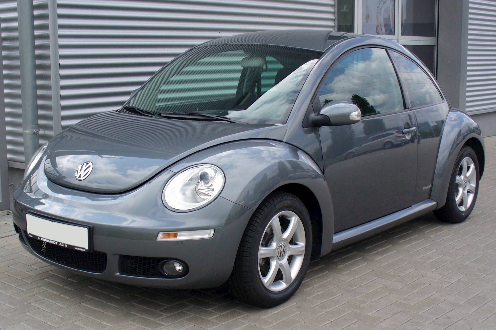 2005 Volkswagen Beetle 2-Door GLS Turbo Manual None