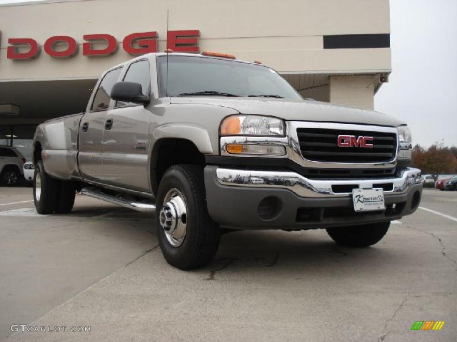 2003 GMC Sierra 3500 - Information and photos - Neo Drive