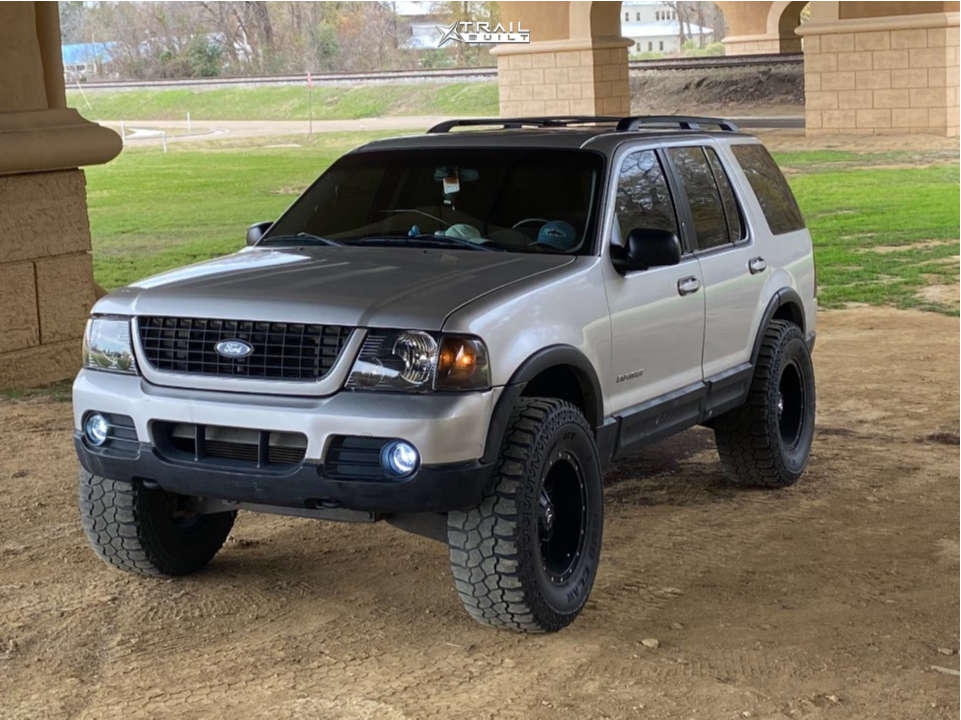 2002 Ford Explorer Wheel Offset Slightly Aggressive Suspension Lift 3" |  1410981 | TrailBuilt Off-Road