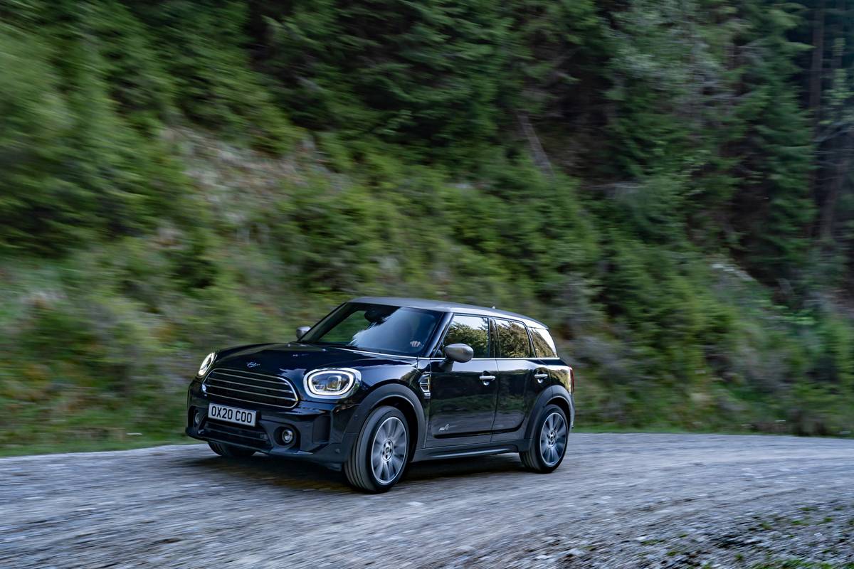Mini Countryman: Which Should You Buy, 2020 or 2021? | Cars.com