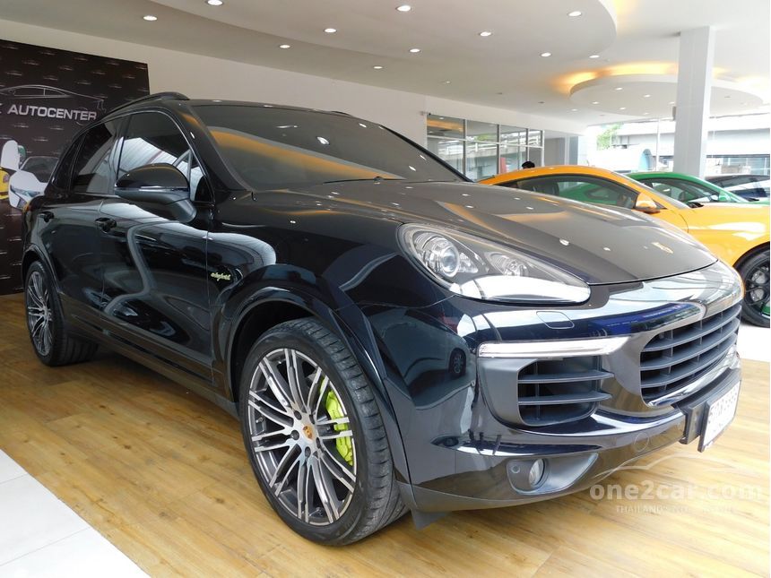 2016 Porsche Cayenne 3.0 (ปี 10-16) S E-Hybrid SUV AT – UK AUTOCENTER