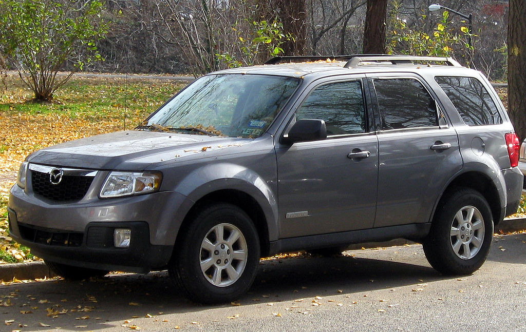 File:2008-2011 Mazda Tribute -- 12-15-2011.jpg - Wikimedia Commons