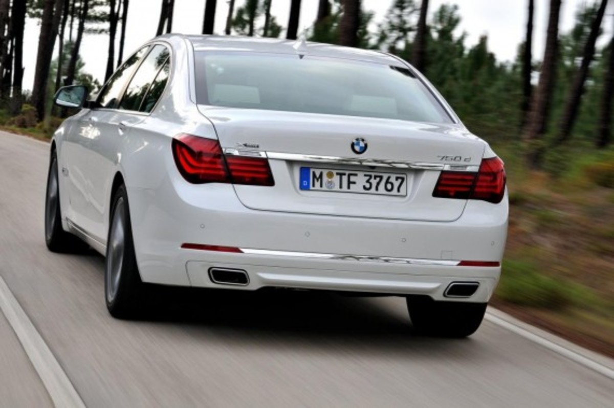 2013 BMW 760Li V12 – 25th Anniversary Edition - Freshness Mag