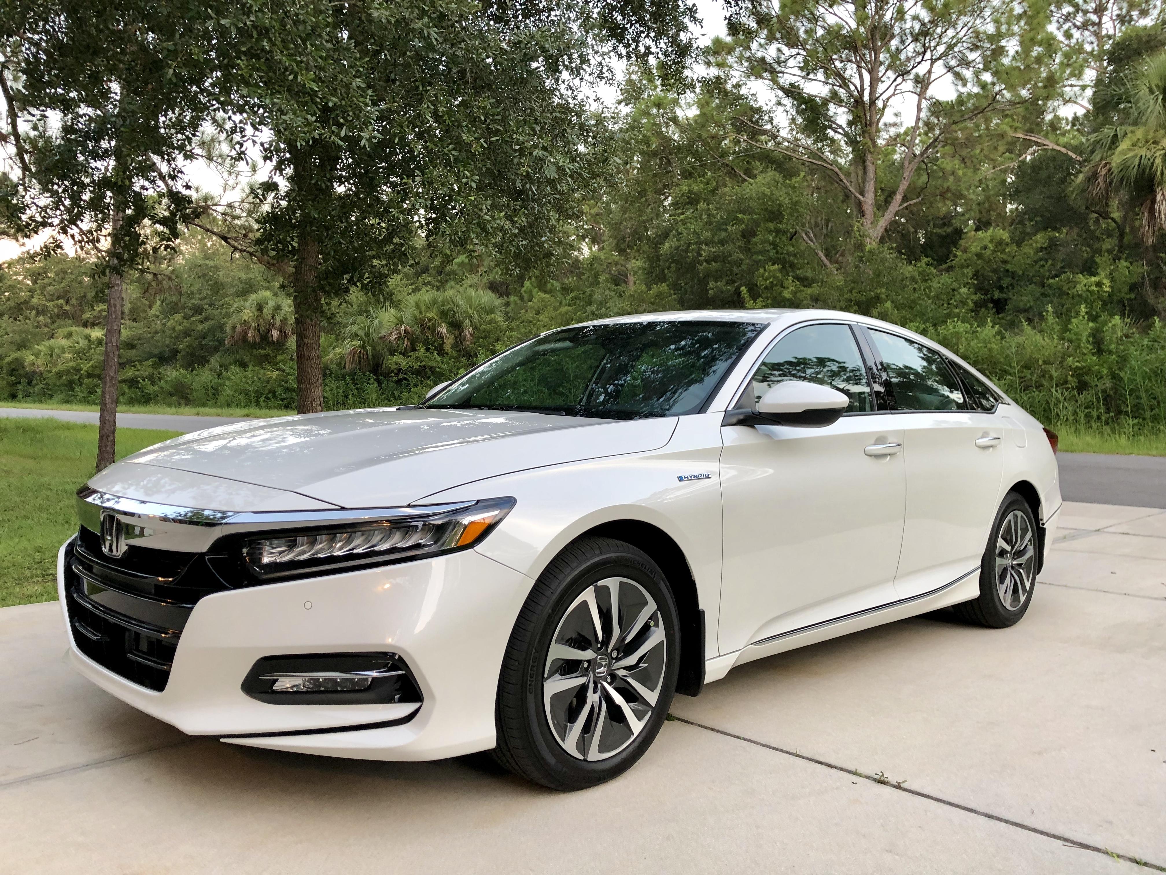 My first Honda! Hello! 2018 Accord Hybrid Touring! : r/Honda