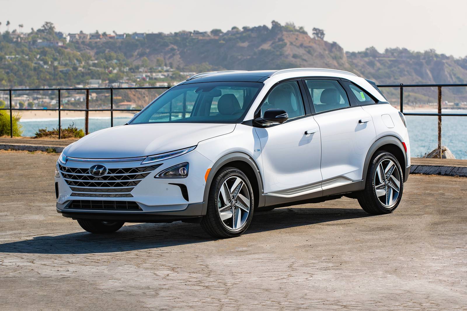 2022 Hyundai NEXO Prices, Reviews, and Pictures | Edmunds