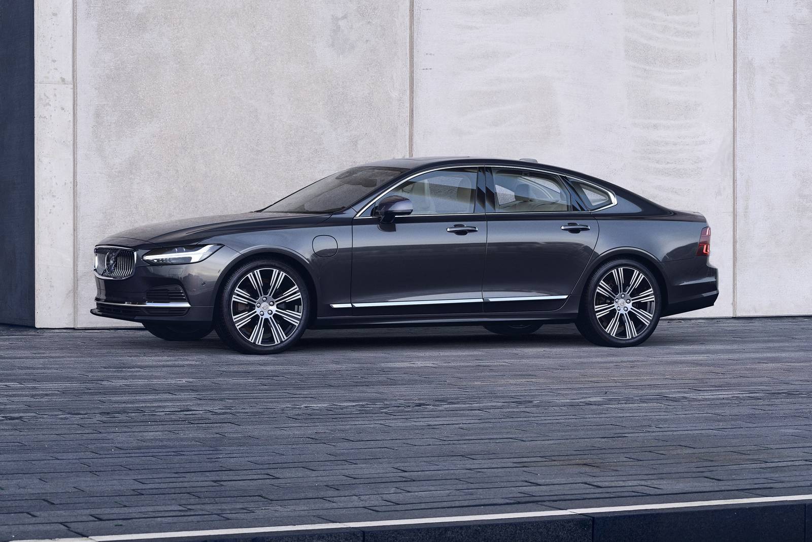 2021 Volvo S90 Review & Ratings | Edmunds
