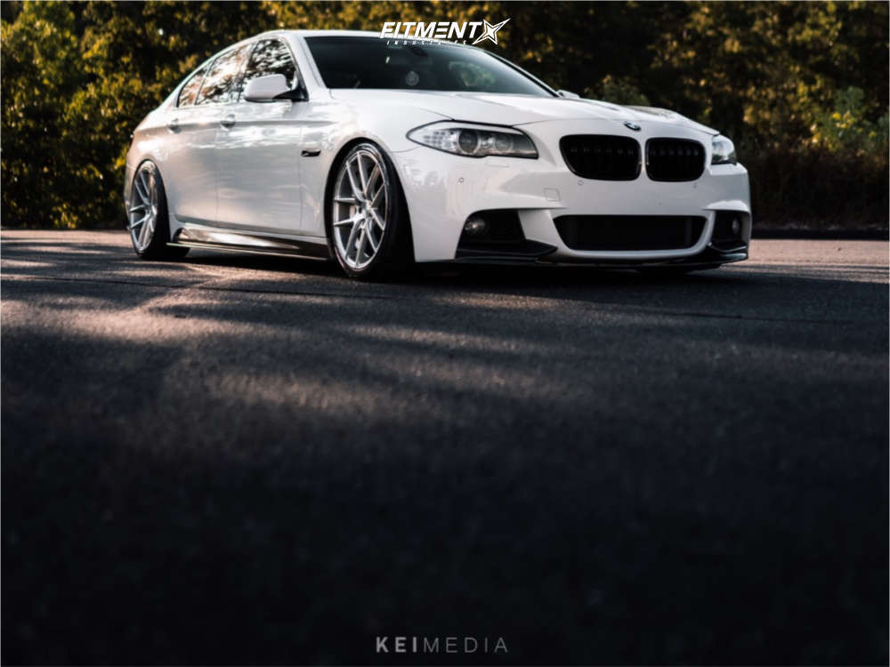 2011 BMW 535i Base with 19x8.5 Niche Targa and Achilles 225x40 on Air  Suspension | 1145704 | Fitment Industries