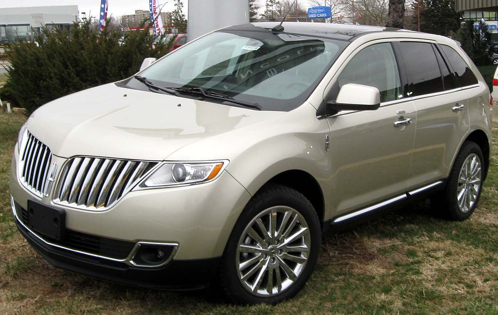 File:2011 Lincoln MKX -- 03-09-2011 1.jpg - Wikimedia Commons