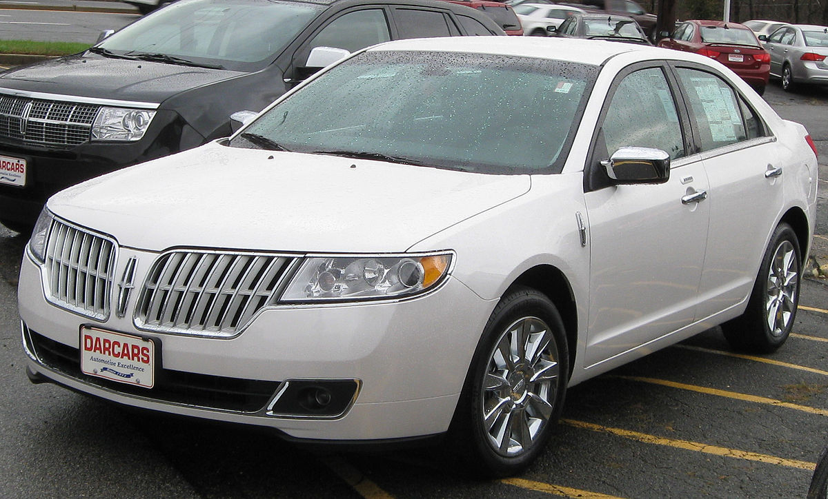 File:2010 Lincoln MKZ -- 11-25-2009.jpg - Wikimedia Commons