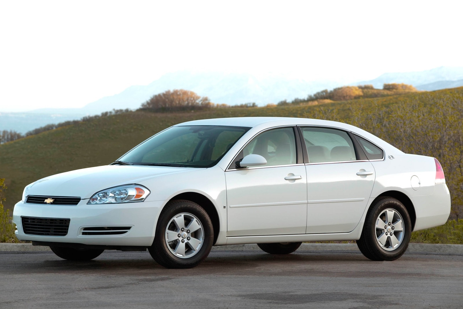 2008 Chevy Impala Review & Ratings | Edmunds