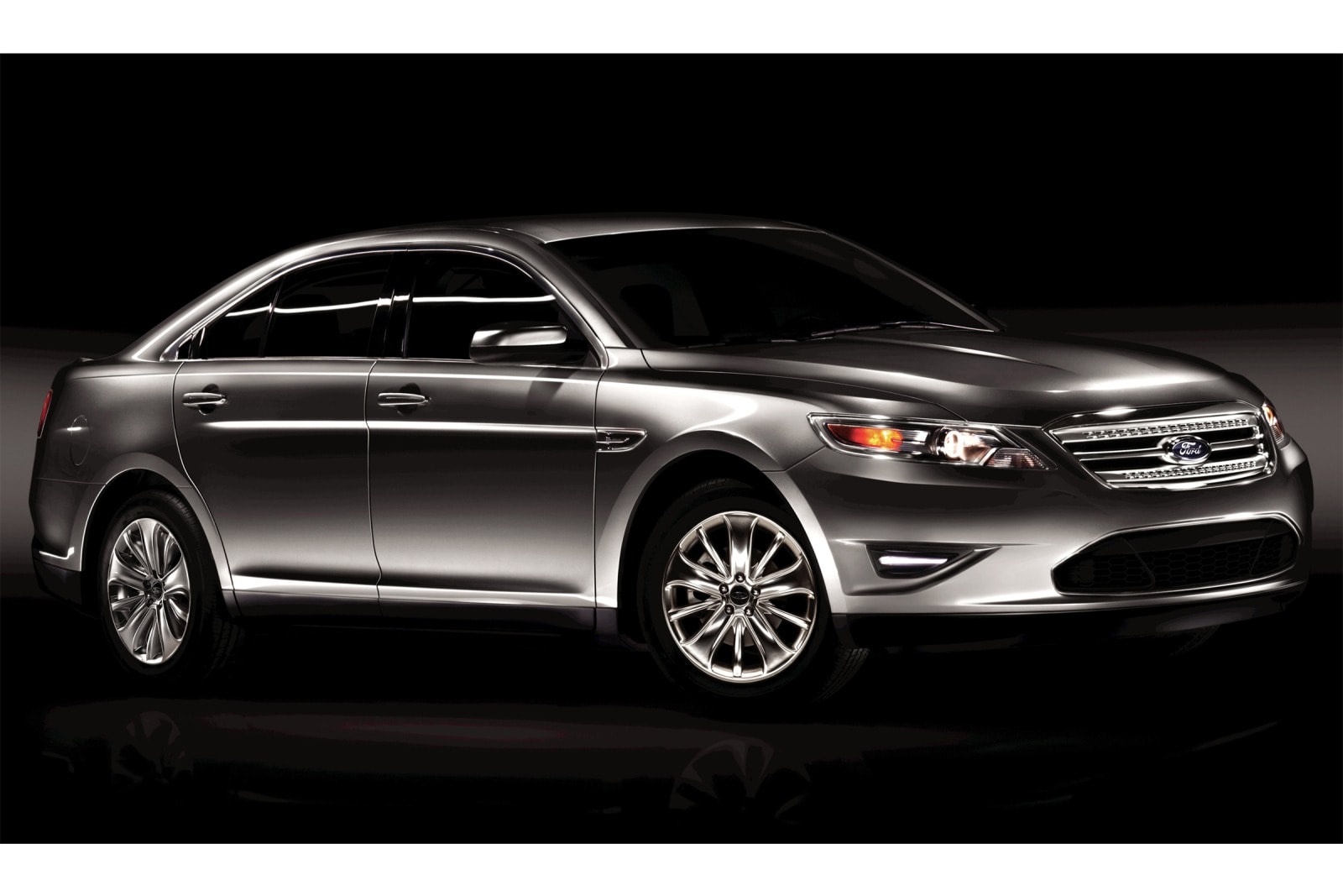 2010 Ford Taurus Review & Ratings | Edmunds