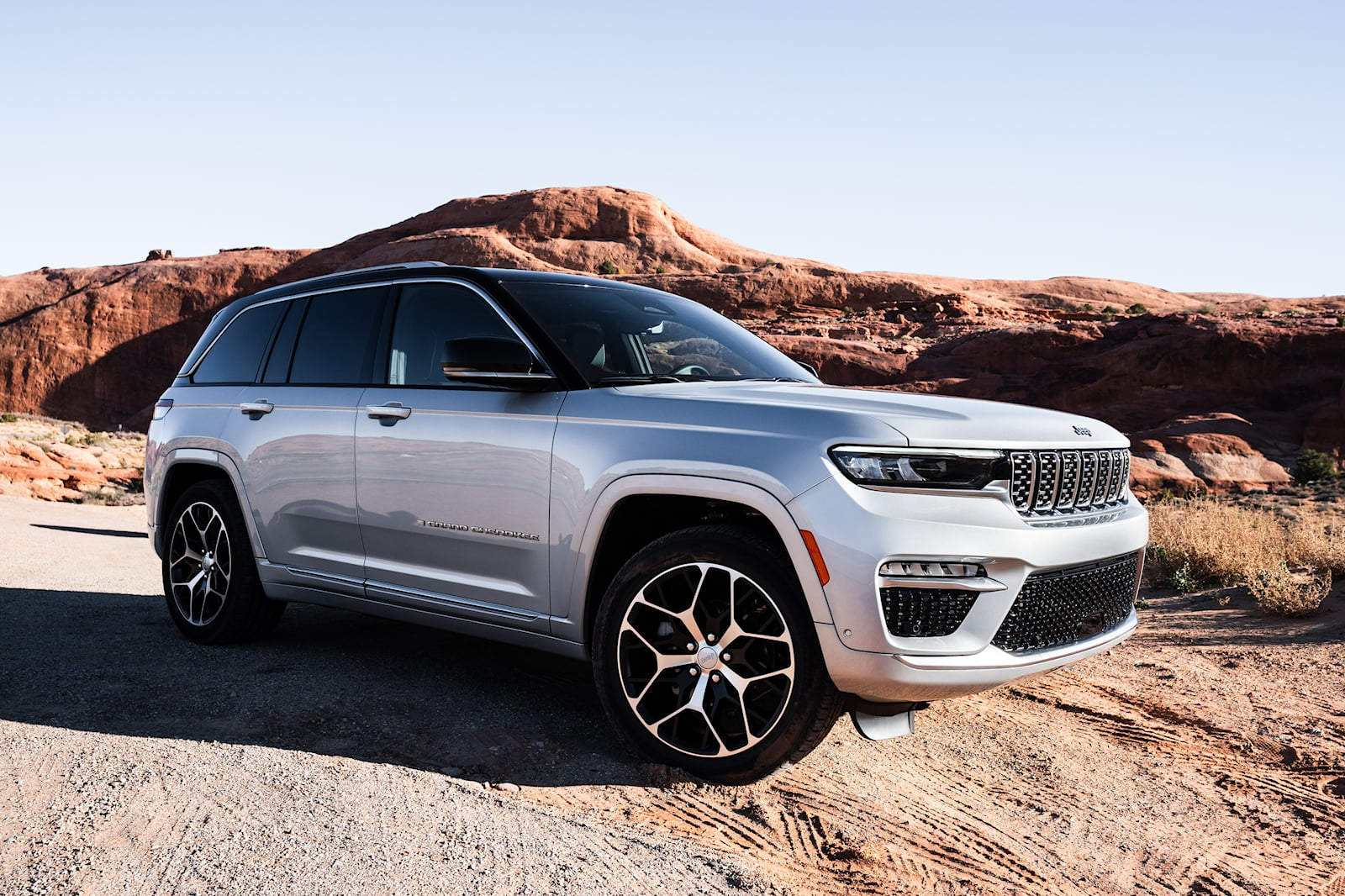2023 Jeep Grand Cherokee Review, Pricing | New Grand Cherokee SUV Models |  CarBuzz
