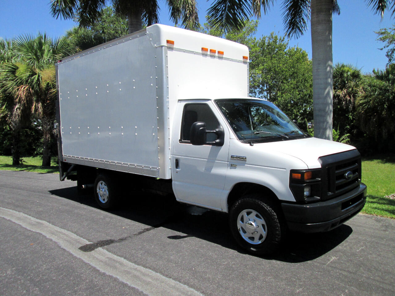 Used 2011 Ford Econoline Commercial Cutaway E-350 super duty 138'' SRW for  Sale in Vero Beach FL 32960 Direct Sales & LSG LLC