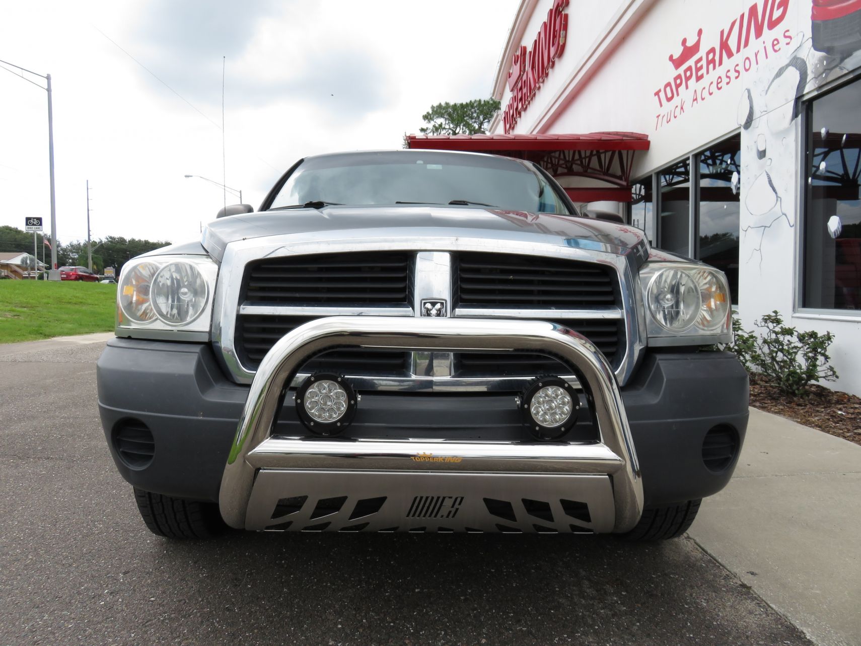 Dodge Dakota LEER 180 Looks New Again - TopperKING : TopperKING | Providing  all of Tampa Bay with quality truck accessories