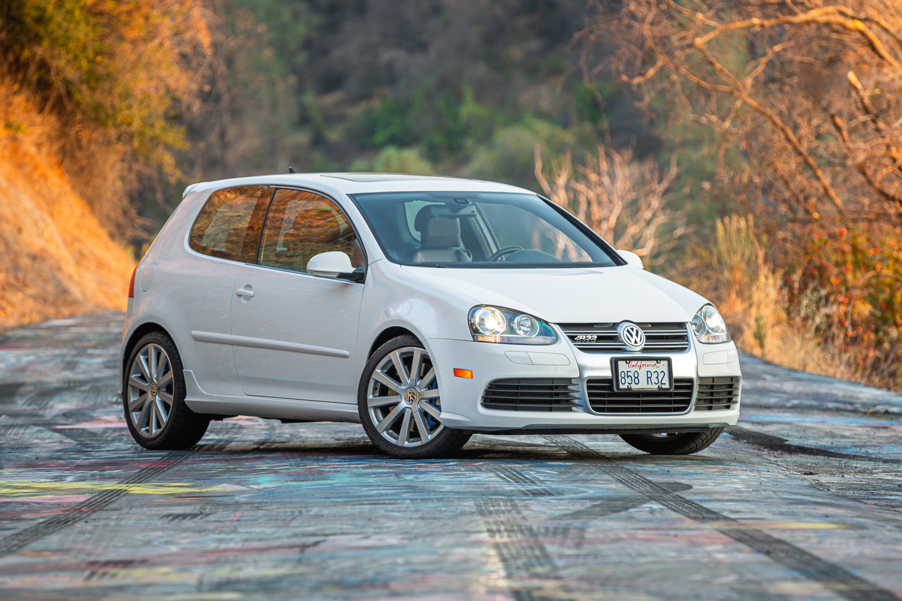 One-Owner 20k-Mile 2008 Volkswagen Golf R32 for sale on BaT Auctions - sold  for $44,000 on December 23, 2021 (Lot #62,207) | Bring a Trailer