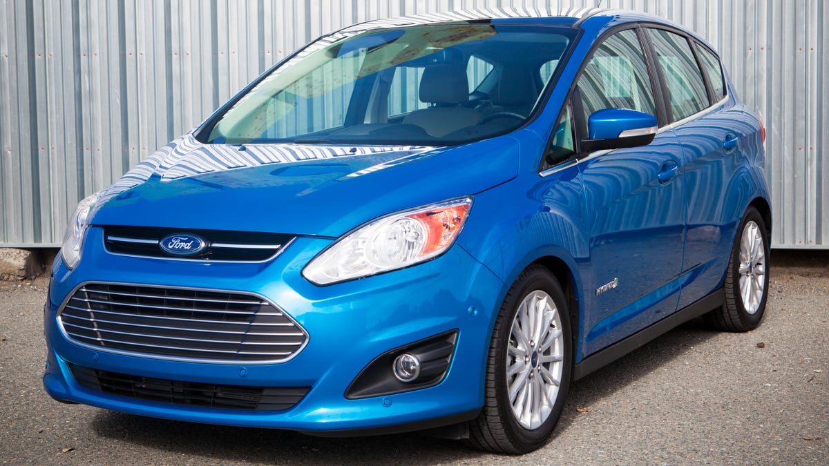 2013 Ford C-Max Hybrid review: Ford's Prius-beater boasts better handling,  power - CNET