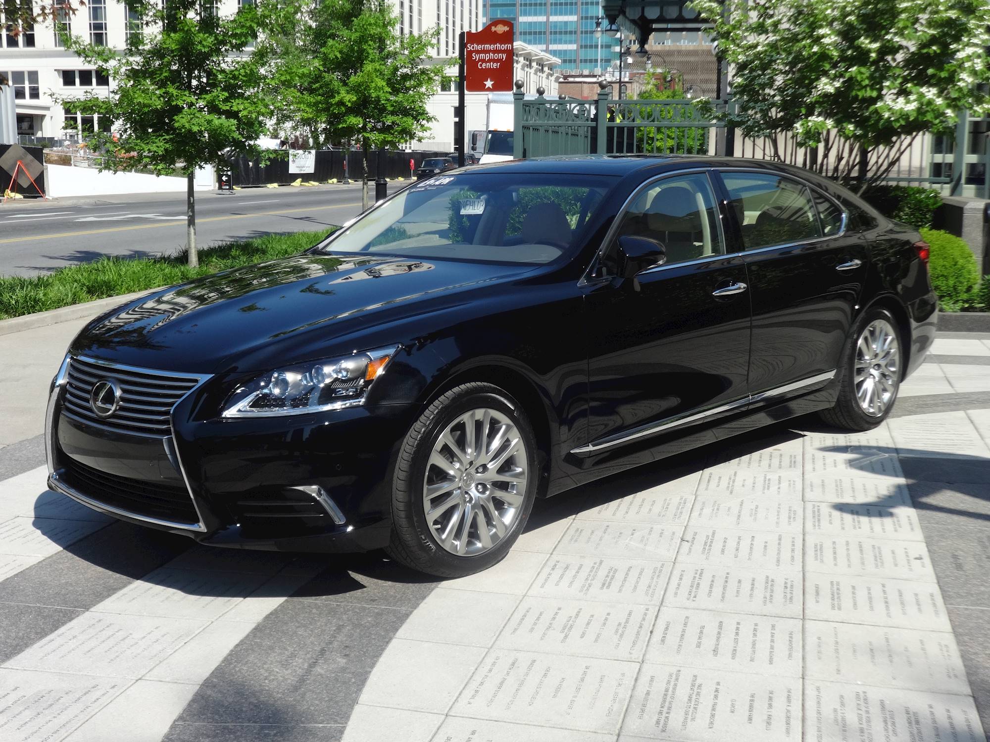 2015 Lexus LS LS 460 Crafted Line - Sedan 4.6L V8 auto