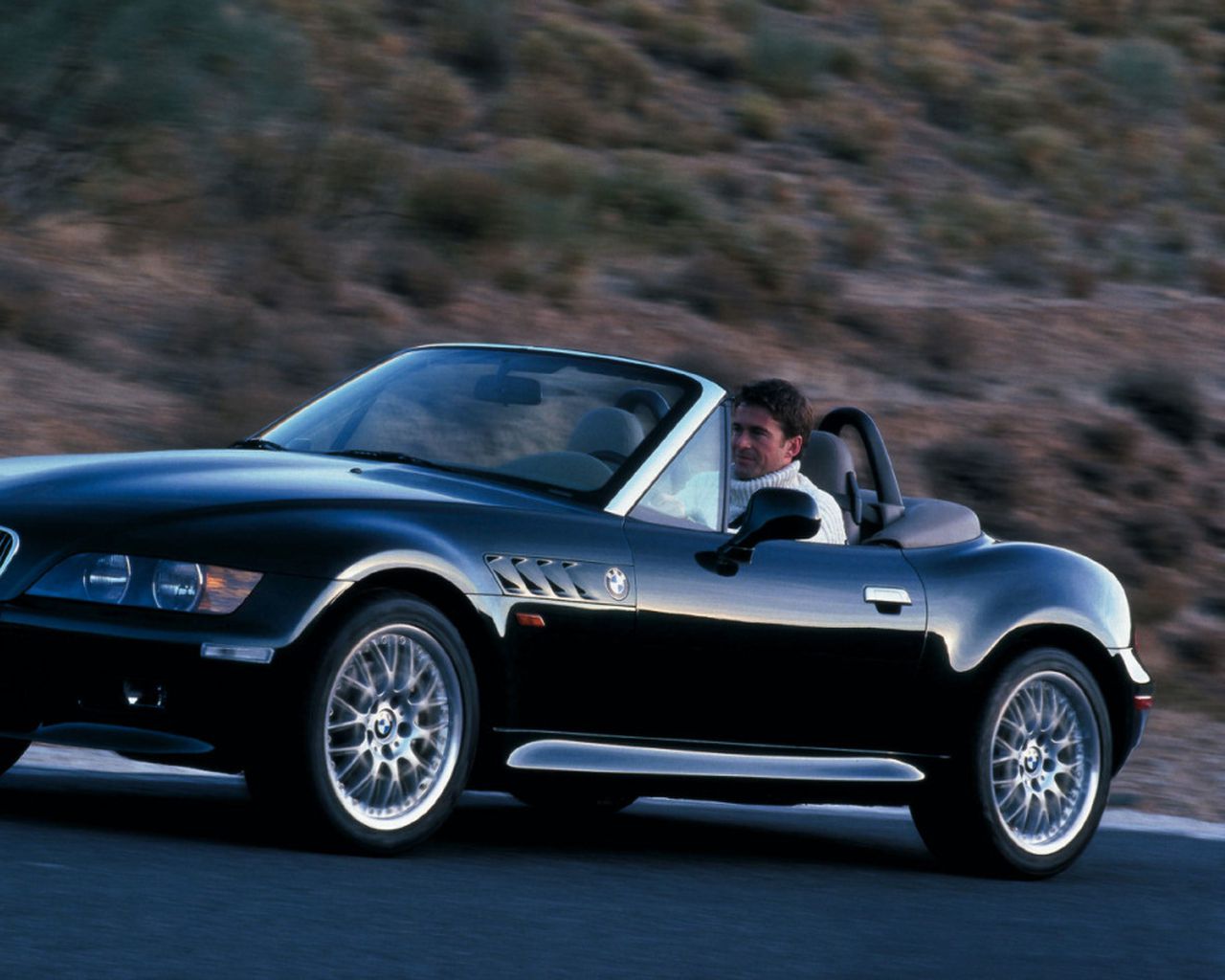 BMW Z3 2000 has a negative camber issue | The Star