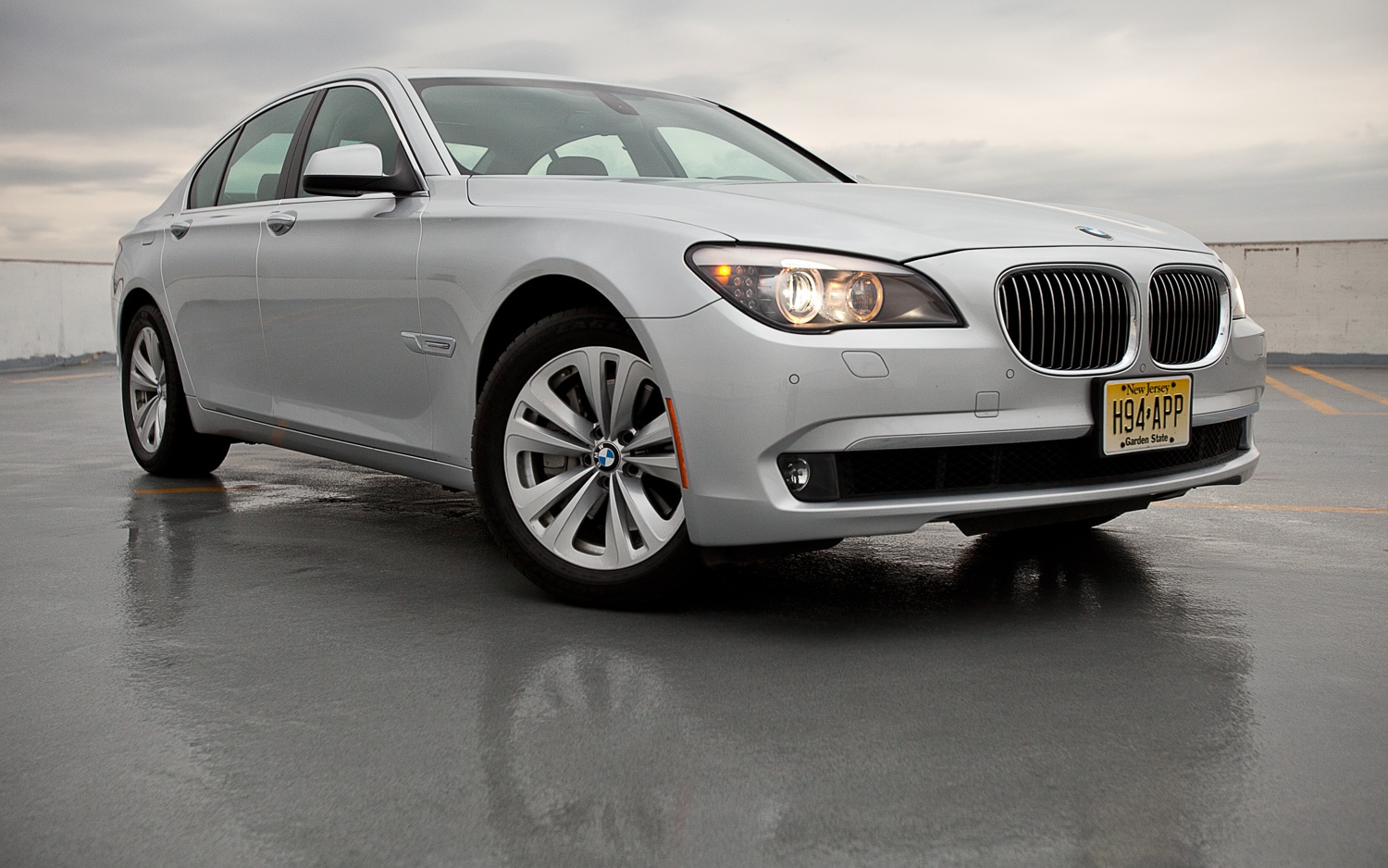 2012 BMW 740i Sedan