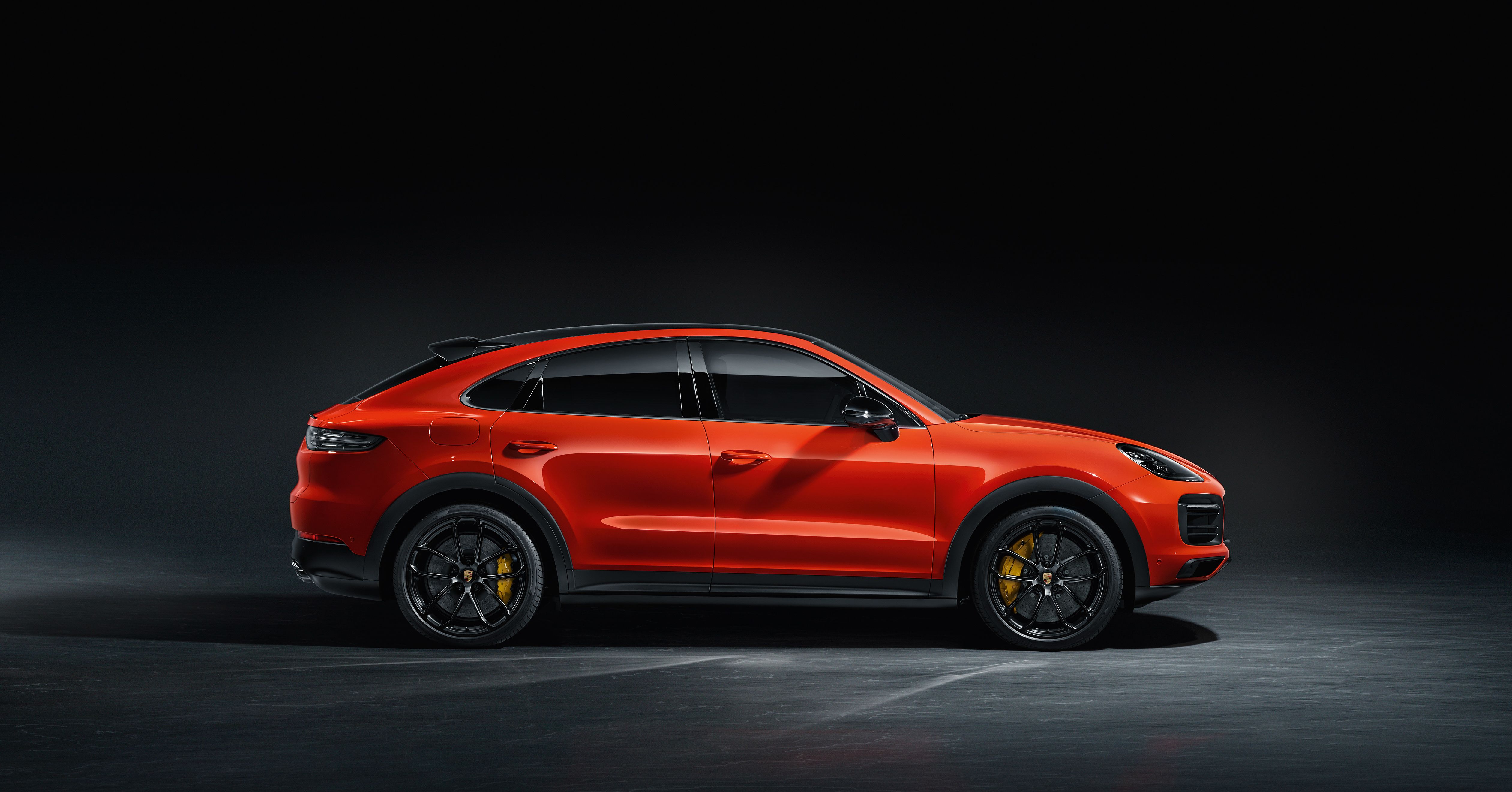 2020 Porsche Cayenne Coupe Review, Pricing, and Specs