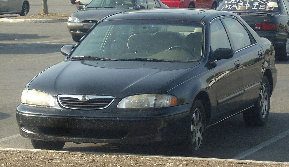 File:'98-'99 Mazda 626.JPG - Wikimedia Commons