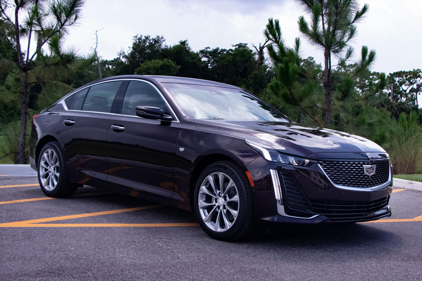 2022 Cadillac CT5 Exterior Colors & Dimensions: Length, Width, Tires -  Photos | CarBuzz