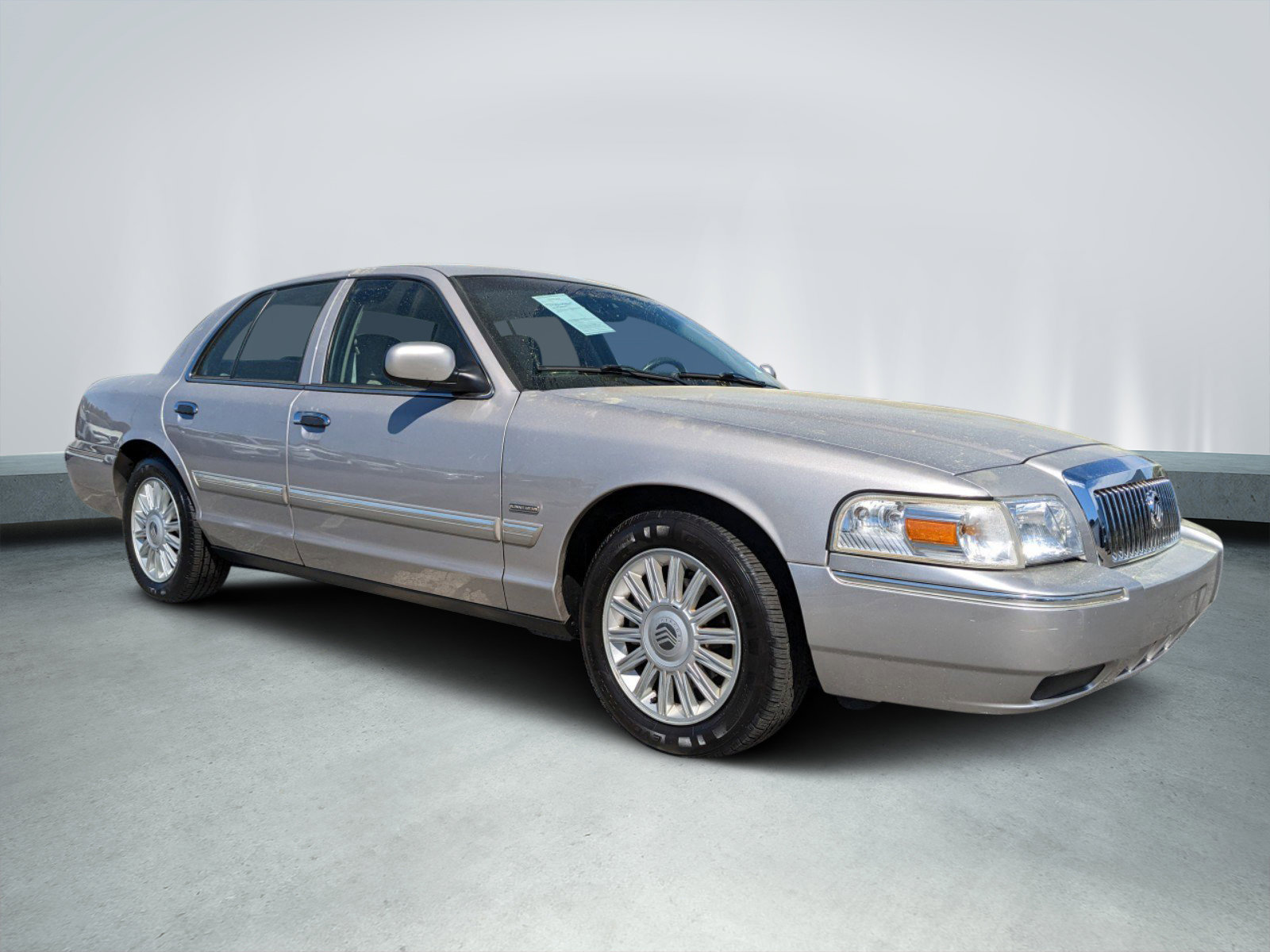 Pre-Owned 2010 Mercury Grand Marquis LS 4D Sedan for Sale #C764840A | Stone  Mountain Nissan