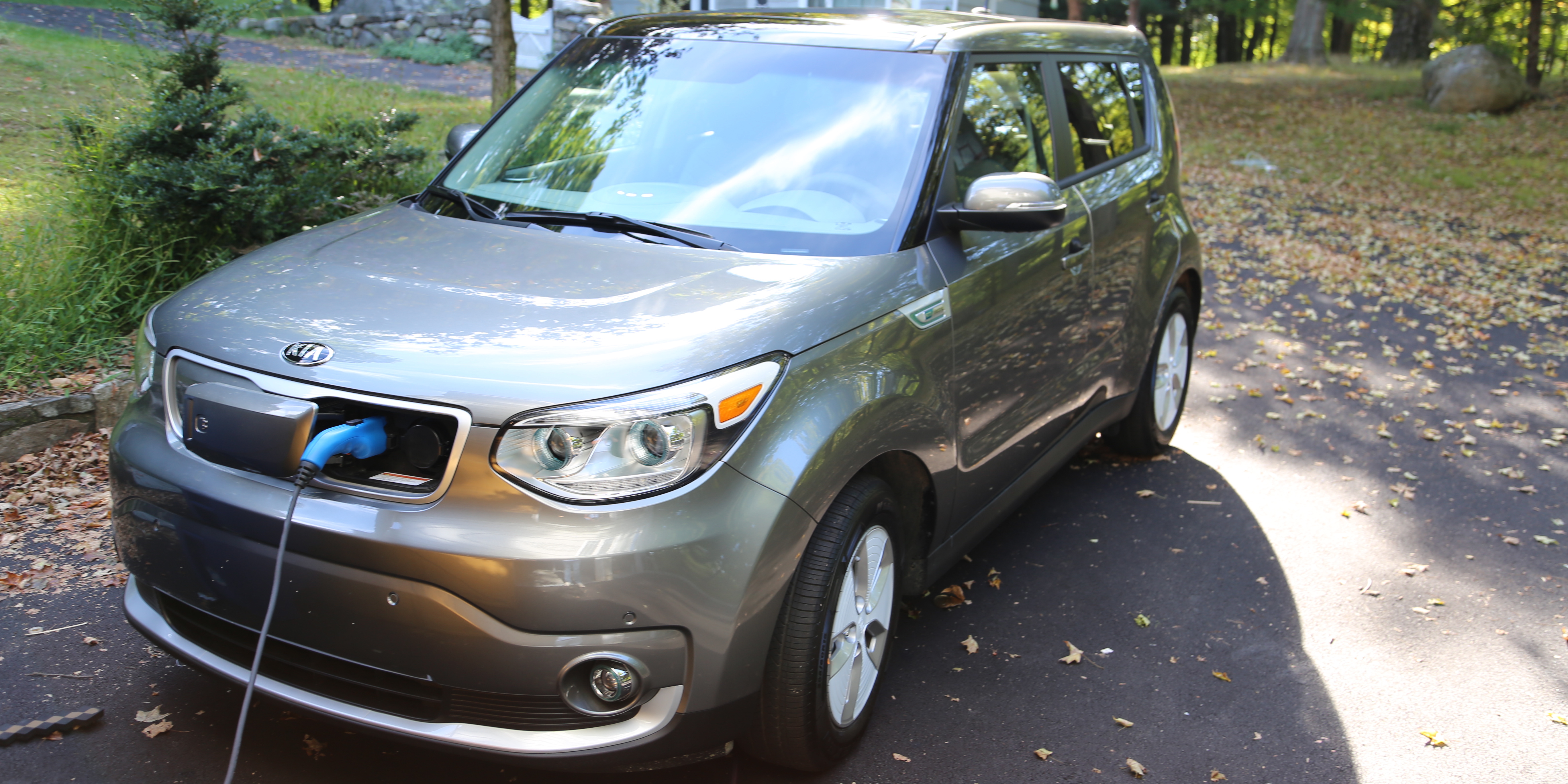 The Electrek Review: The Kia Soul EV shows how easy it is to do electric |  Electrek
