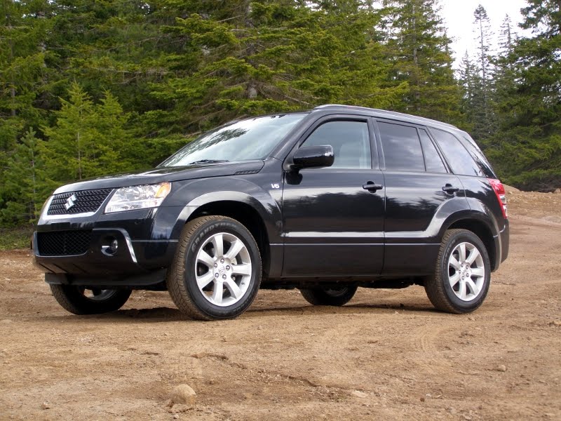 Subcompact Culture - The small car blog: A bit bigger: 2010 Suzuki Grand  Vitara V6 4WD—A good value with a mixed bag of on- and off-road performance