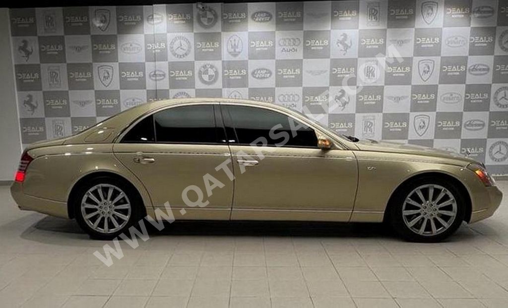 Maybach Type 57 Gold 2009 For Sale in Qatar