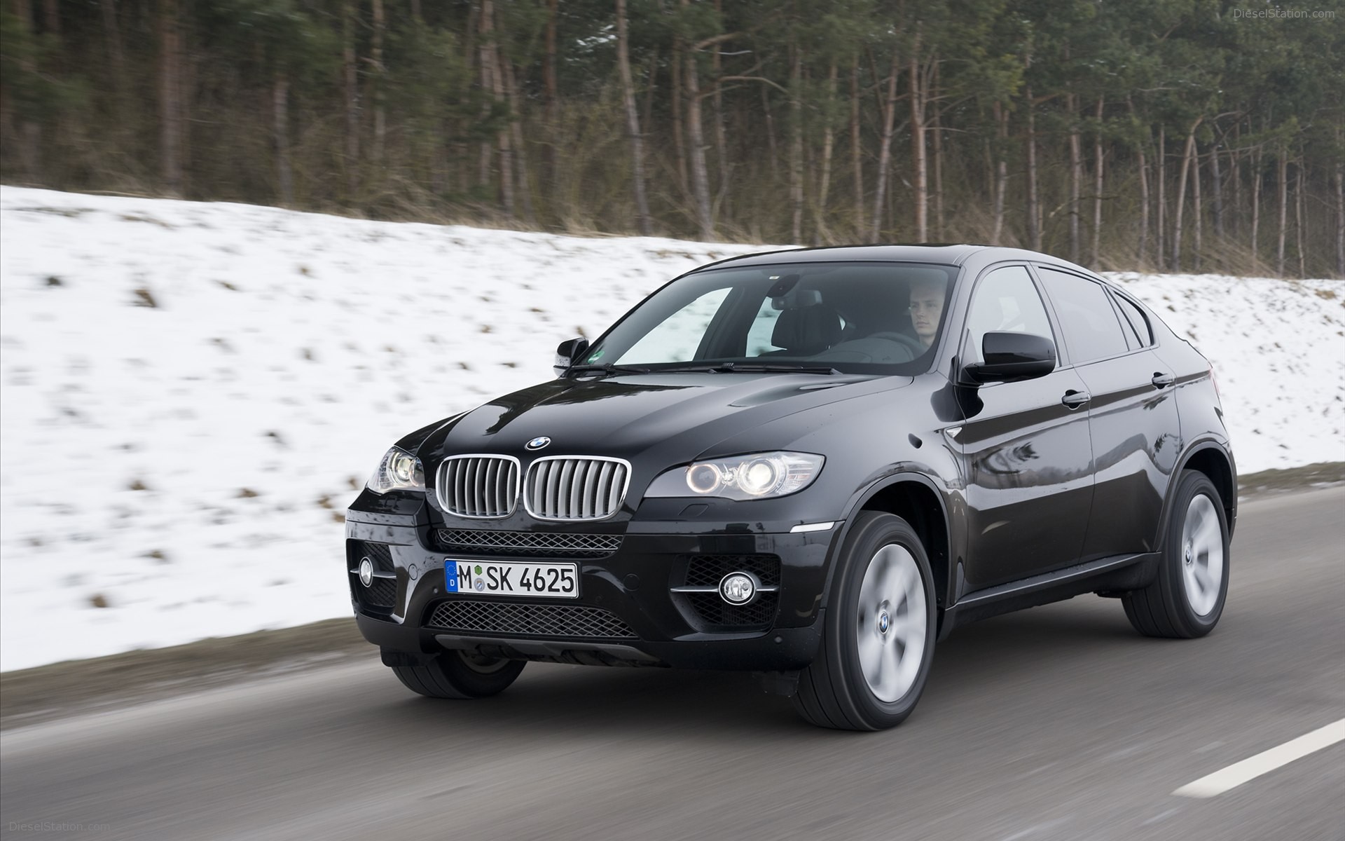 2012 BMW X6 - Information and photos - MOMENTcar