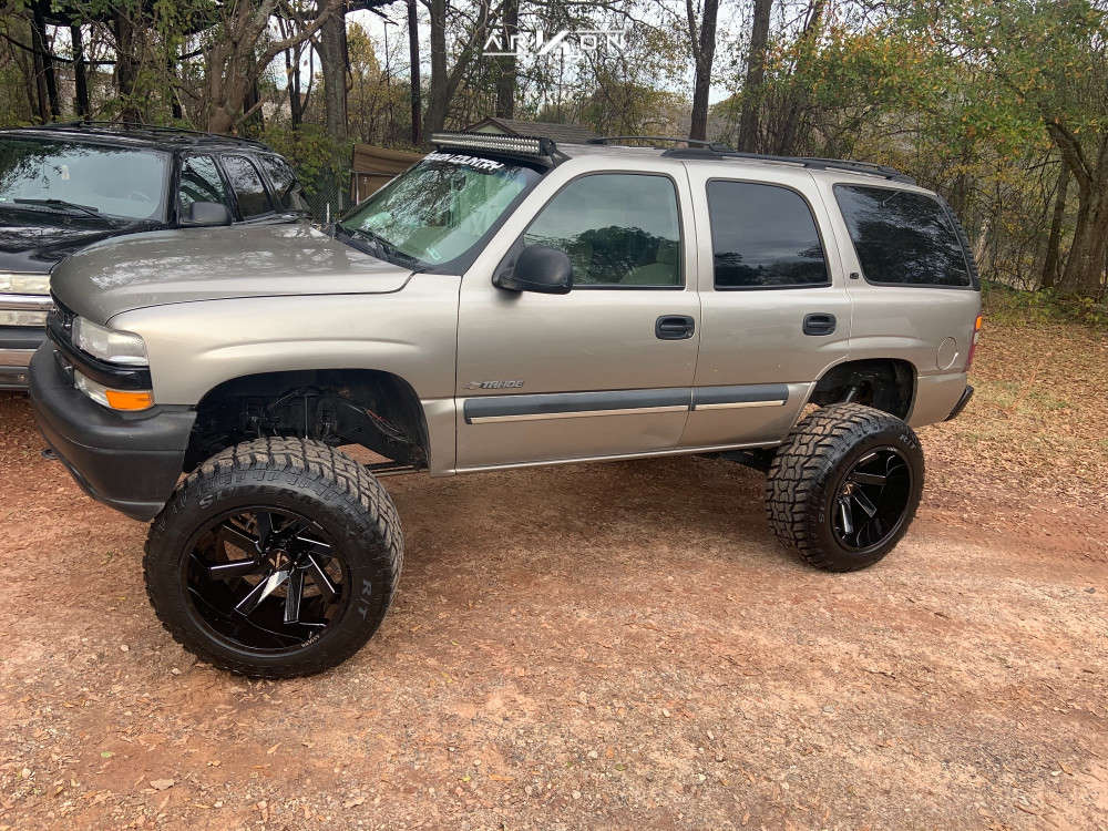 2001 Chevrolet Tahoe Wheel Offset Super Aggressive 3"-5" Suspension Lift 6"  | 1396977 | ARKON OFF-ROAD