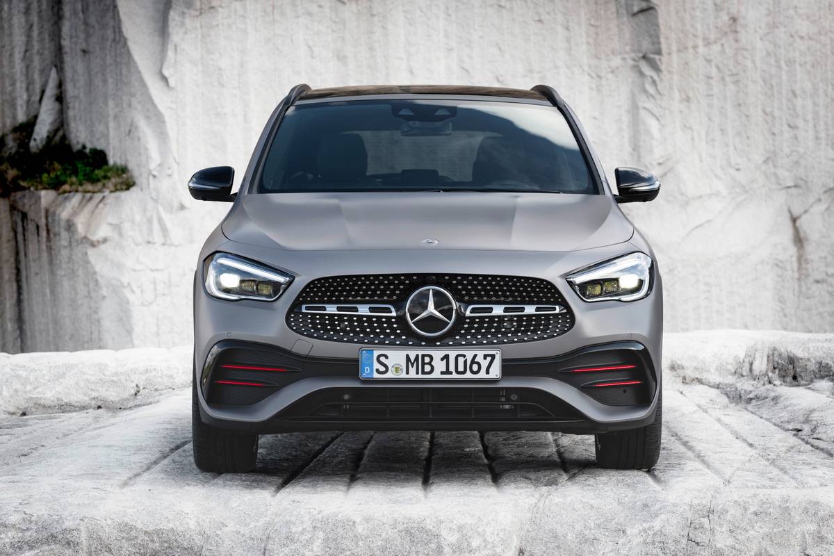 2021 Mercedes-Benz AMG GLA 35 Specs, Price, MPG & Reviews | Cars.com