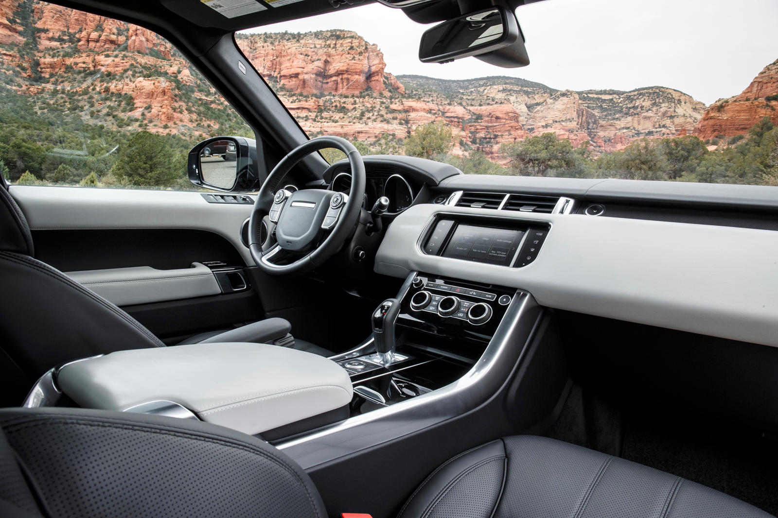 2015 Land Rover Range Rover Sport Interior Photos | CarBuzz