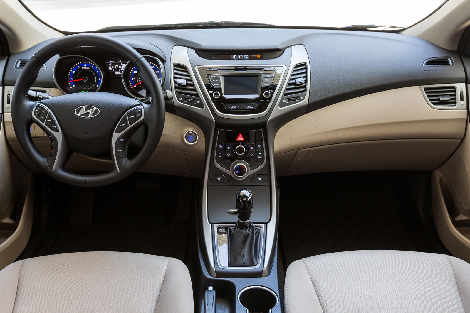 2016 Hyundai Elantra Interior Photos | CarBuzz