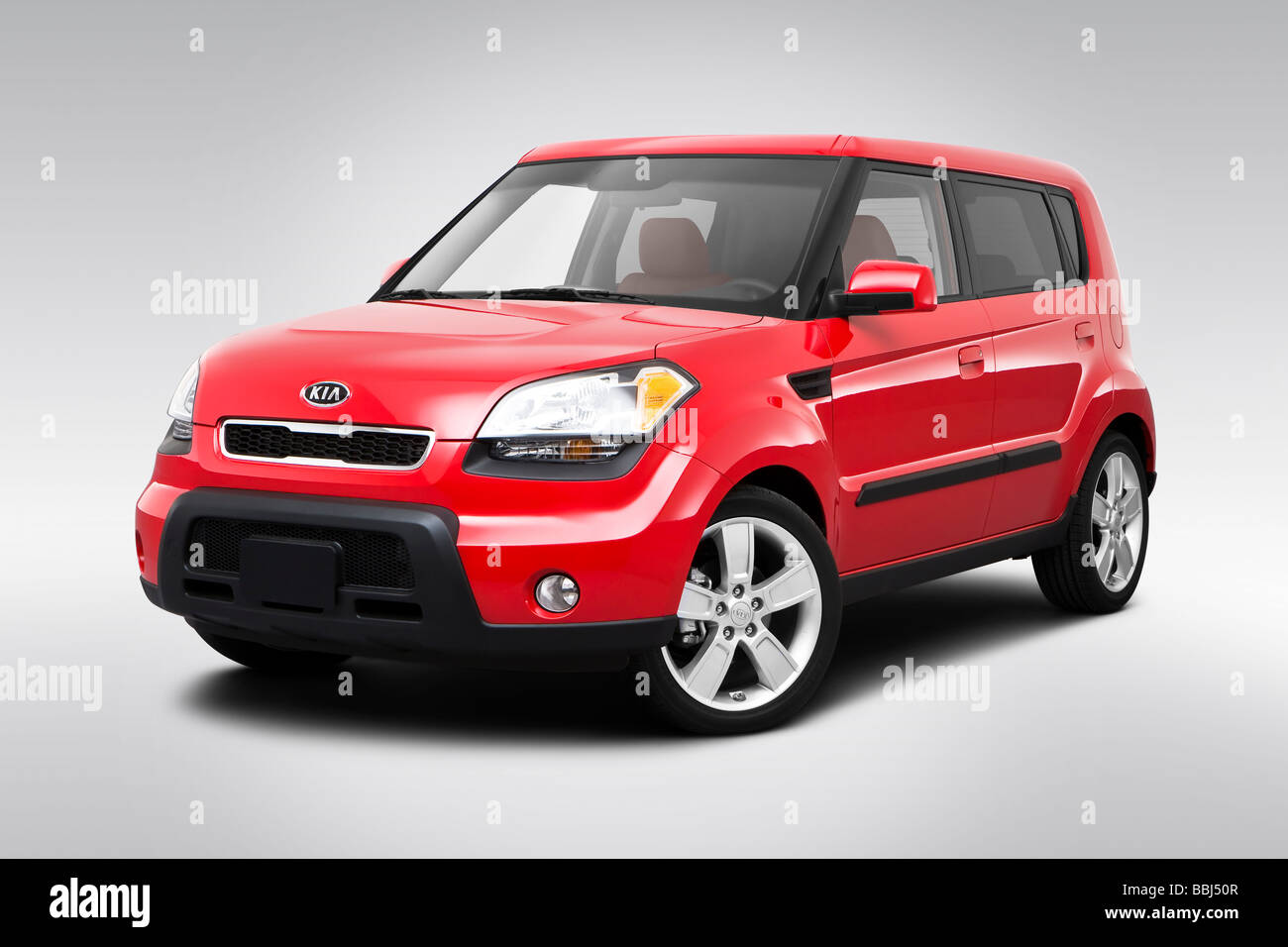 2010 Kia Soul Sport in Red - Front angle view Stock Photo - Alamy