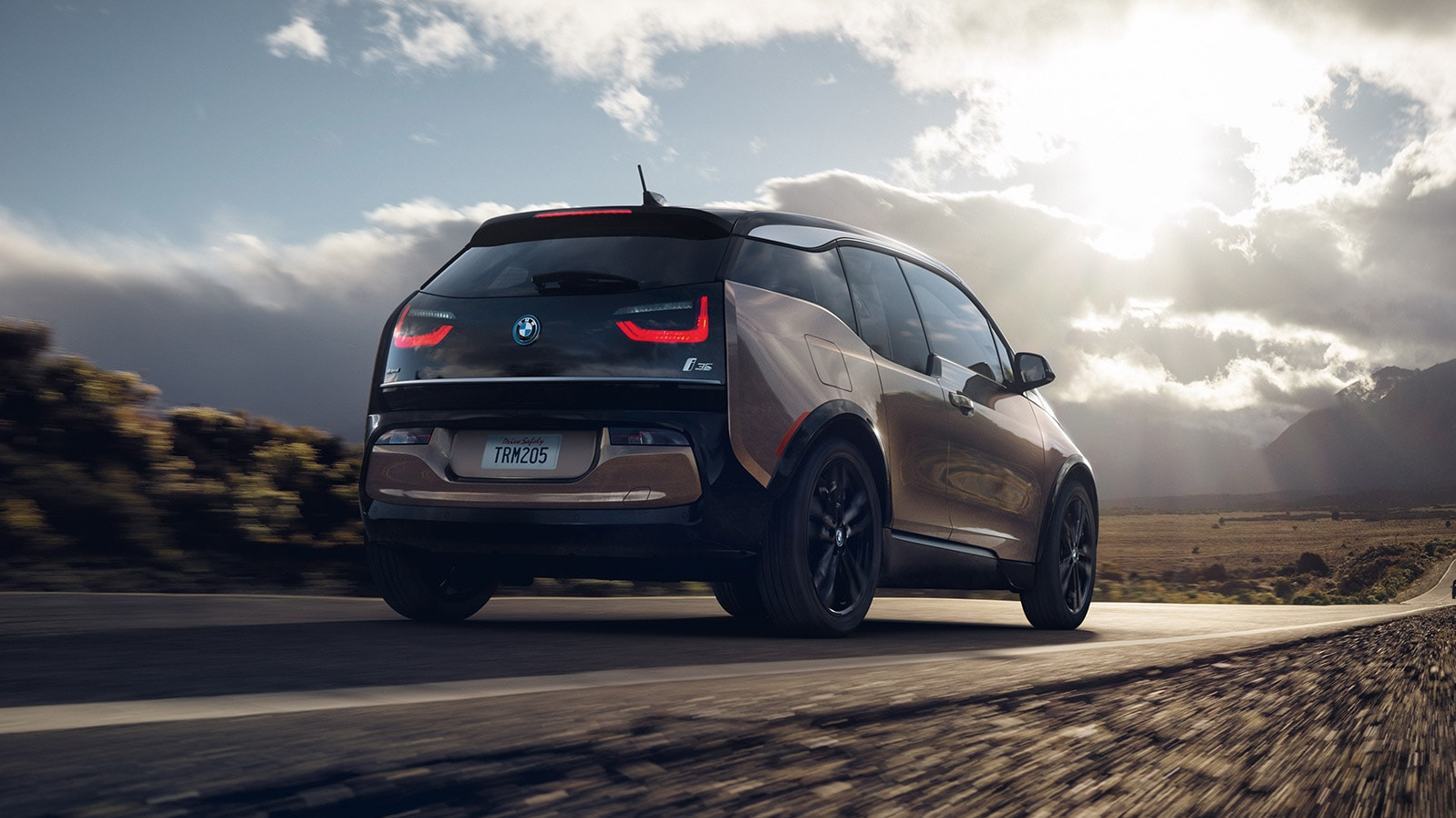 2020 BMW i3 Review, Pricing, and Specs