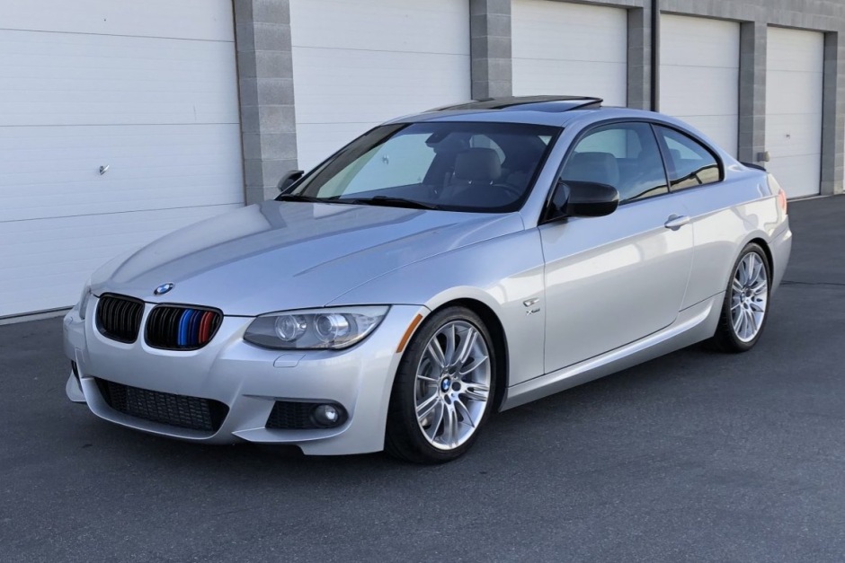 2011 BMW 335i xDrive M Sport Coupe 6-Speed for sale on BaT Auctions - sold  for $18,875 on December 28, 2021 (Lot #62,386) | Bring a Trailer
